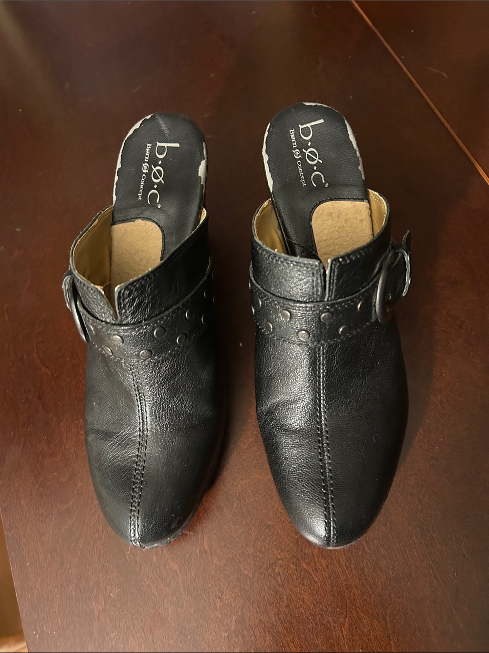 B.O.C. Born Concept Black Leather Buckle Mule Clogs Size 8